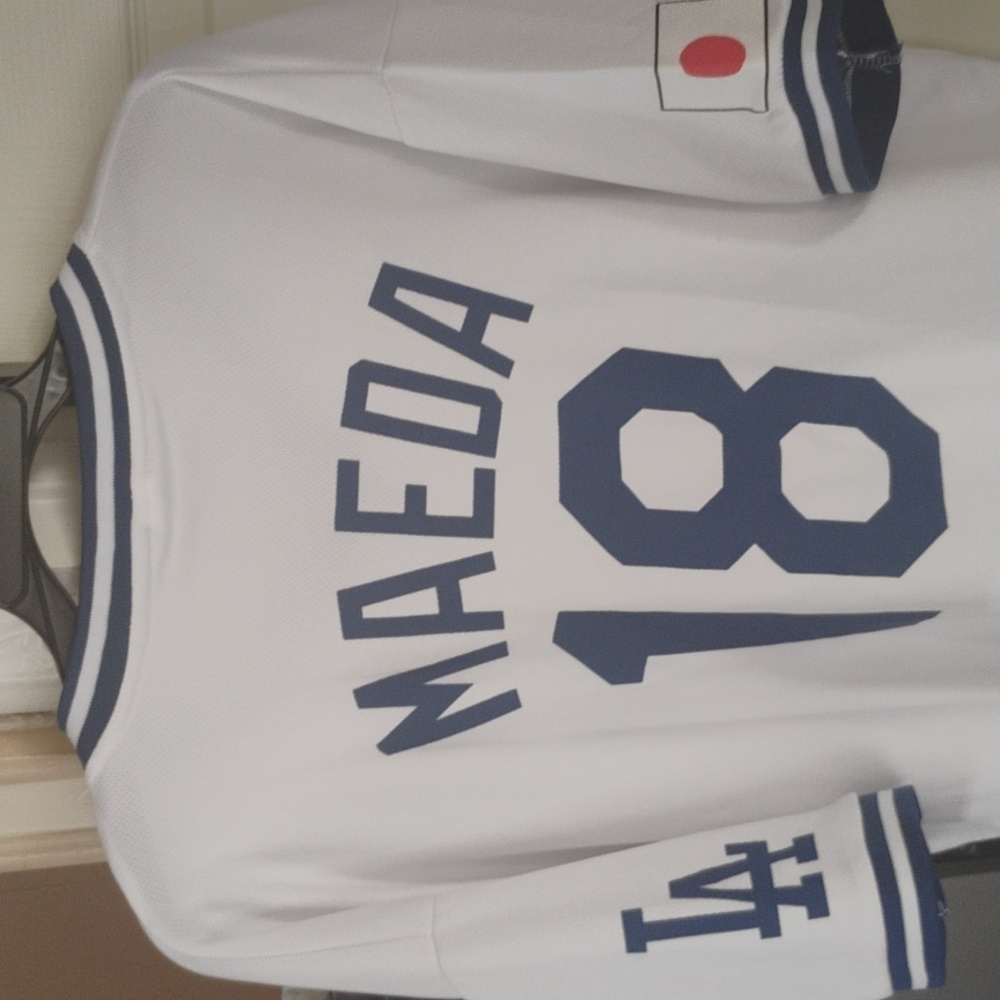 LA Dodgers Jersey - Picture 2 of 5